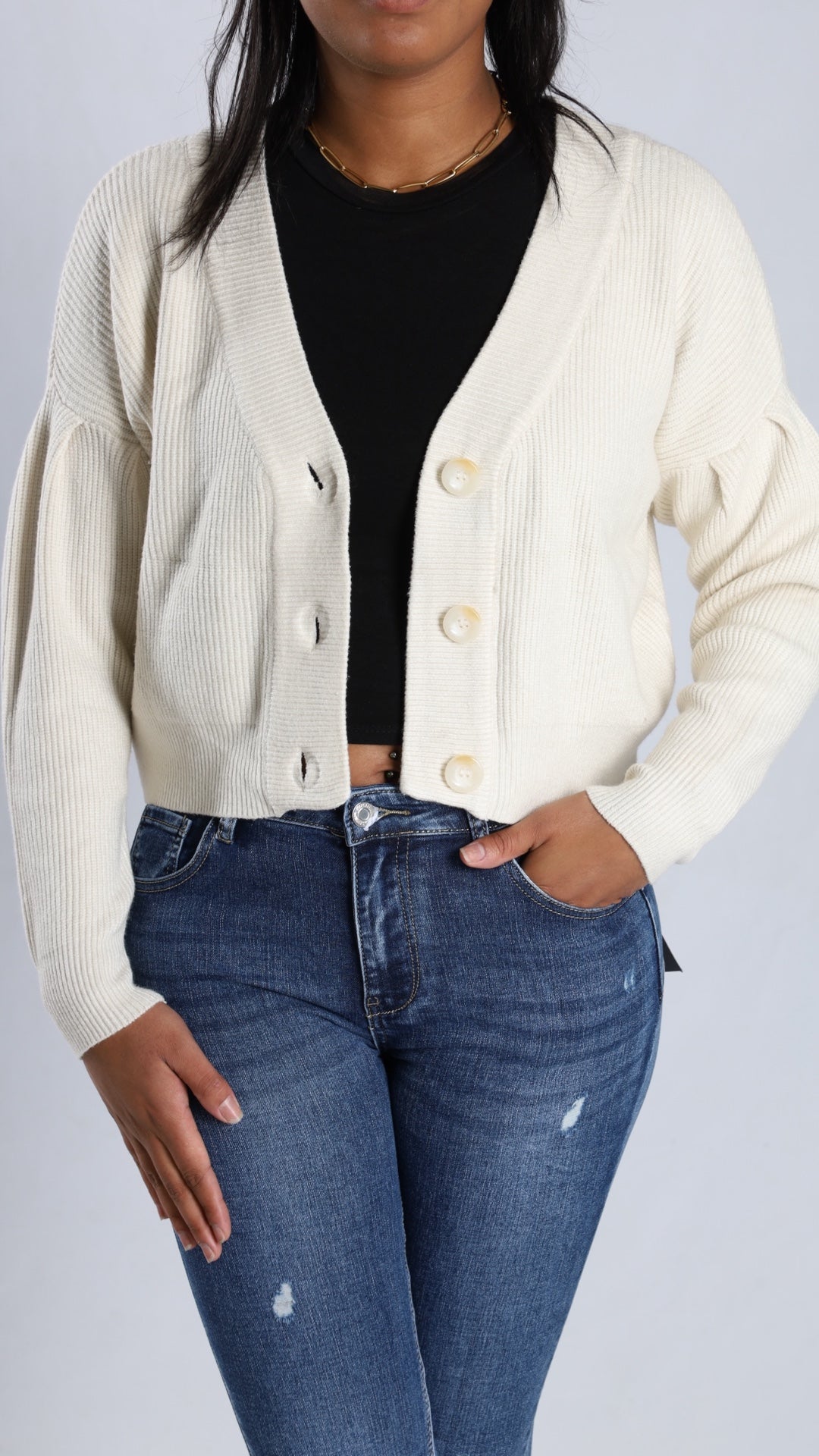 Cropped Strickjacke mit Knöpfen