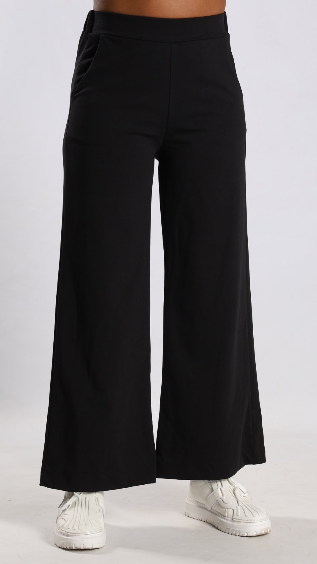 Weite Stoffhose